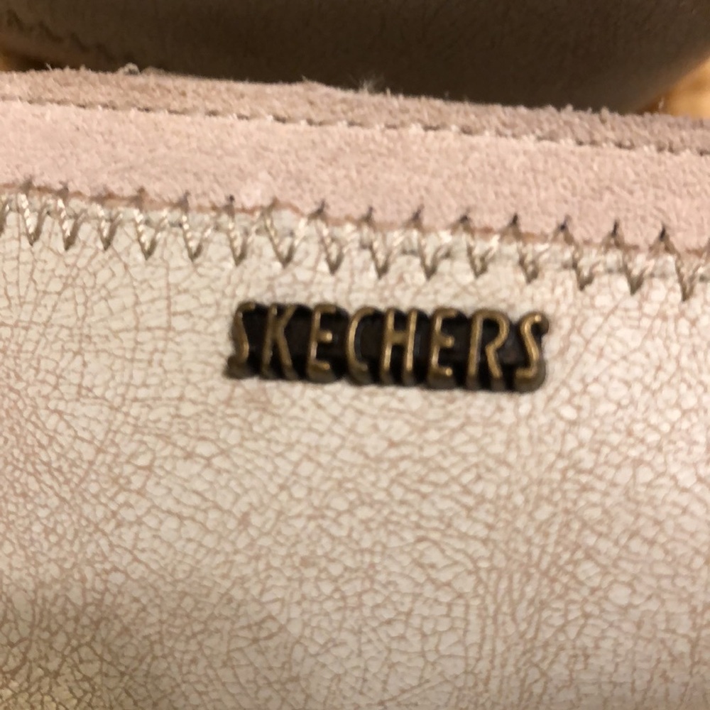 Off white leather Skechers flats, size 7 - Picture 4 of 5